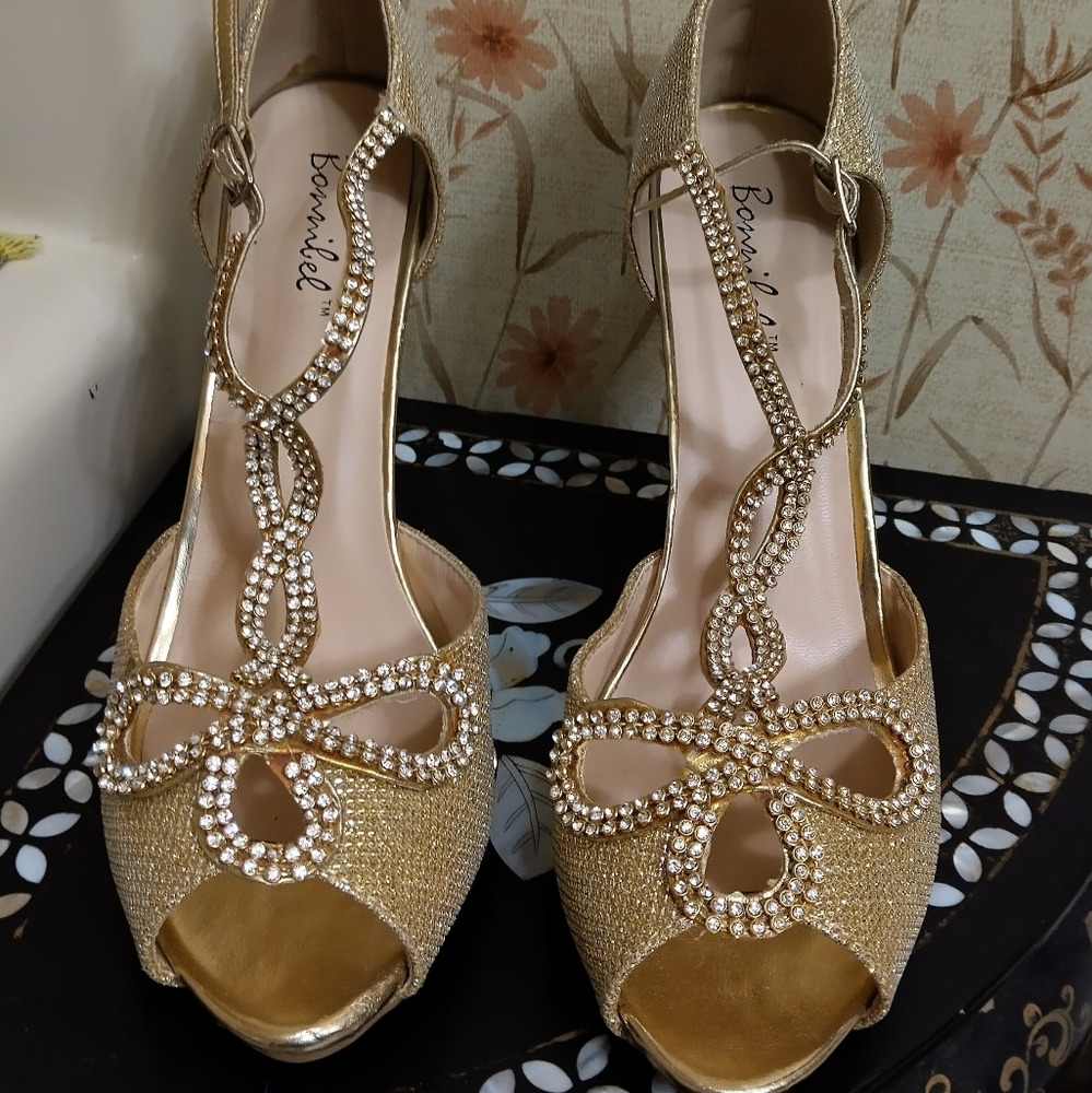 Women's Tiara-2 Bonnibel Stelleto